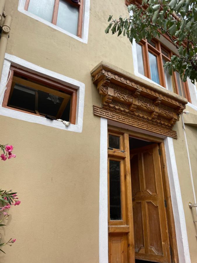 Gaywoo Guest House Leh Exterior foto